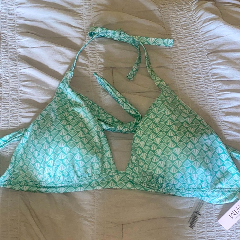 Victoria’s Secret bikini top